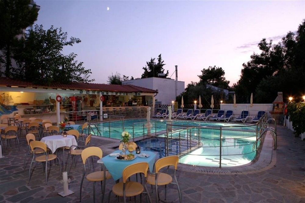 Sirines Complex Apart Otel 2*